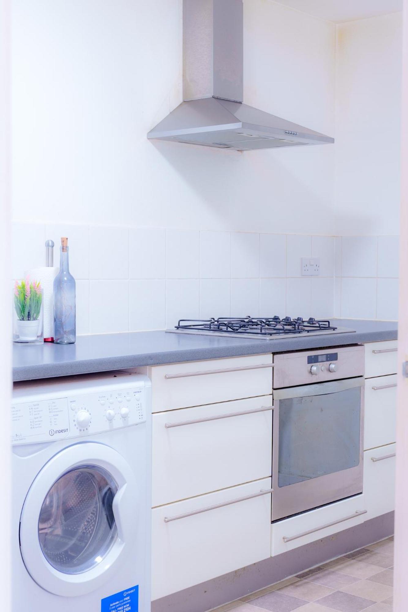 Spacious 2Bd 2Baths Apartment In Central Лондон Экстерьер фото