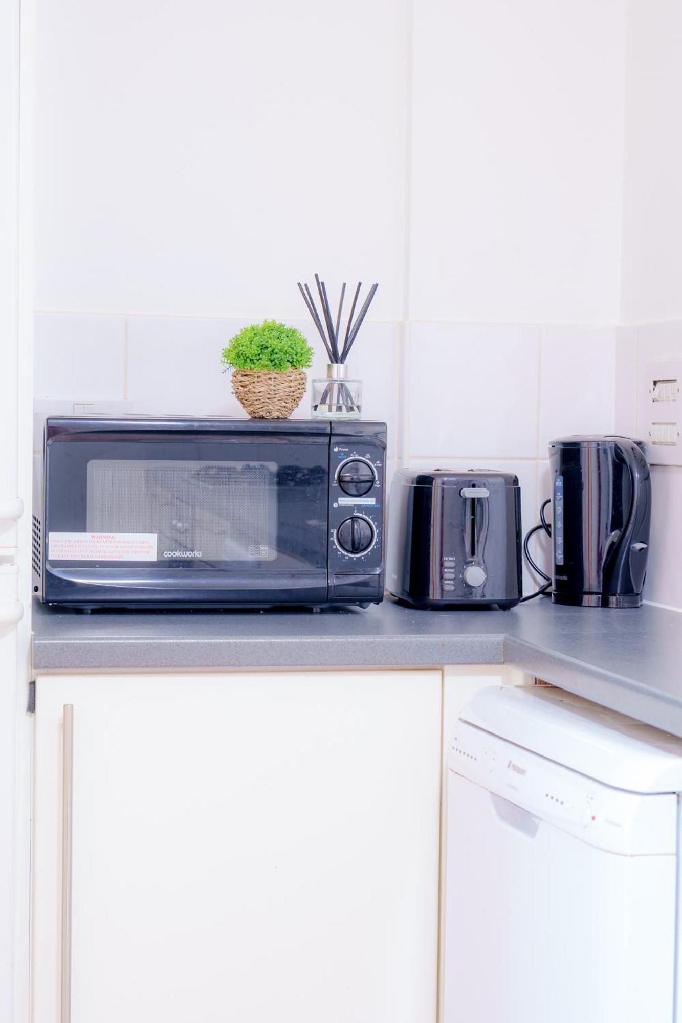 Spacious 2Bd 2Baths Apartment In Central Лондон Экстерьер фото